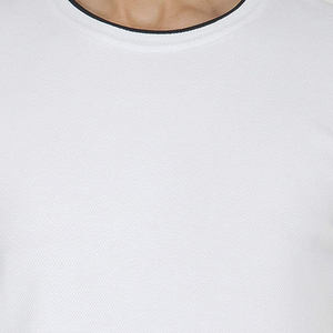 Polos de golf personnalisés à la mode pour hommes T-shirts de golf respirants à manches courtes et à col rond pour hommes de haute qualité - Product Image 4