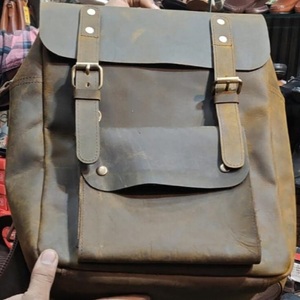 Mochilas de cuero hechas a medida del viaje: ideal para estudiantes, profesionales o viajeros. - Product Image 1