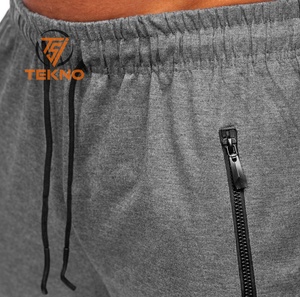 Pantalon de survêtement de haute qualité pour hommes avec cordon de serrage à la taille OEM personnalisé imprimé nouveau style de vêtements de sport motif droit de gros - Product Image 4