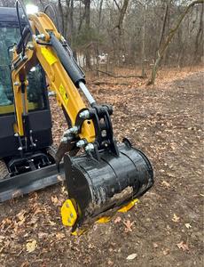 LIVRAISON GRATUITE Mini-excavatrice AGT H13R neuve, homologuée EPA CE, mini-excavatrice de 1 tonne, 13 ch, essence, moteur fermé, accessoire ROP - Product Image 6