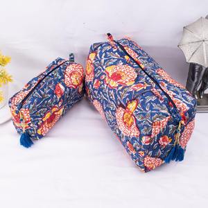 Quilted Cotton Case <b>Set</b> 3 Large Vintage Eco-Friendly Durable Waterproof Washbags Women Reusable Travel Zipper <b>Makeup</b> Storage - Product Image 3