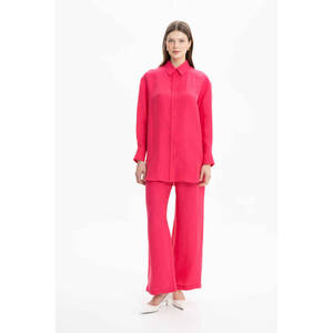 Blusa Informal de Lino Color Fucsia de Corte Holgado para Primavera Verano - Product Image 2