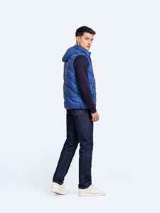 Chaqueta de Hombre Acolchada sin Mangas, Estilo Nuevo, Servicio OEM, Fabricación Profesional, Corte Ajustado - Product Image 4