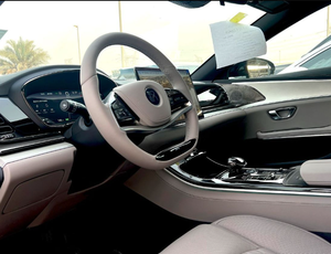 Ventes authentiques 100 % authentiques pour BYD. HAN Premium, VOITURE HYBRIDE PLUG-IN DISPONIBLE POUR L'EXPÉDITION - Product Image 2