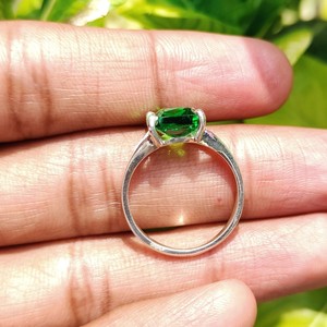 14k <b>Solid</b> Gold Radiant Cut VVS Moissanite & Green Diamond Engagement Ring Original IGI Certified for Weddings Men's & Women's - Product Image 4