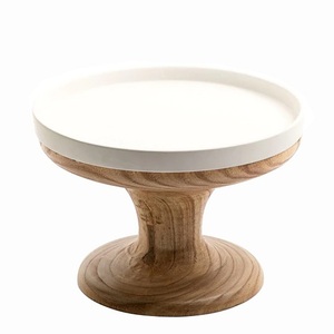 Support à gâteau en métal antique argenté Design unique Support à gâteau de service à dessert alimentaire à un niveau Support à gâteau en métal de forme arrondie - Product Image 6