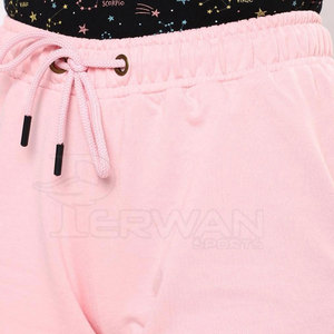 Pantalones cortos de exterior para mujer superventas, Material duradero con características transpirables, ropa de moda para adultos - Product Image 6