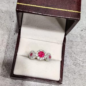 Anillo de Mujer con Rubí Natural, Piedra de Nacimiento de Julio, Regalo de Aniversario de Bodas, Anillo Apilable, Joyería de Plata de Ley 925 - Product Image 3