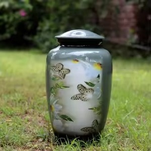 Metal kremasyon külleri Urn siyah renk el işi tasarımı ile toptan Mini hatıra defin <span class=keywords><strong>Urns</strong></span> en iyi fiyatlar için mükemmel