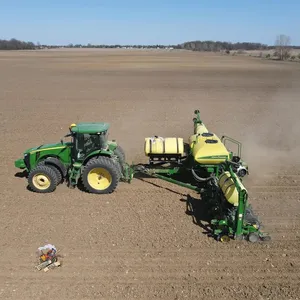 Farm machinery Tractor 2,3, 4 5 and 6 rows Corn planter machine Corn Seed Planter for sale Austria