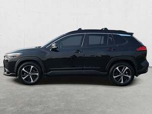 2024 para Corolla Cross Hybrid XSE AWD, Caja de Cambios Automática, Volante a la Izquierda, Asientos de Cuero, Cámara Trasera, Portaequipajes de Aleación de Aluminio <4L - Product Image 4