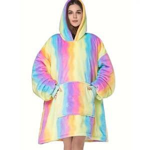 Sudadera con capucha Nombre personalizado Logo Usable Con capucha Invierno Franela de gran tamaño Sudadera con capucha Mantas Manta usable - Product Image 1