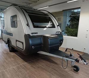 Mini-caravane de luxe pour le camping, construite selon les normes australiennes, intérieur spacieux, structure robuste, conduite confortable pour de longues distances. - Product Image 3