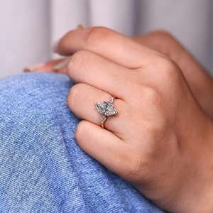 แหวนหมั้นเพชรแบบกำหนดเอง1.3 CT Marquise CUT IGI แหวนแต่งงานชุบทองเงินและทองได้รับการรับรองในห้องปฏิบัติการ - Product Image 4