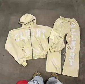 Conjunto de chándal de ropa de calle informal para hombre personalizado OEM ODM chándal de moda con Sudadera con capucha y pantalones de chándal hecho en los EE. UU. - Product Image 1