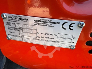 Mini pelle KUBOTA KX 042-4 - Product Image 3
