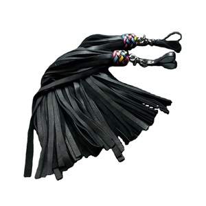 Látigos de cuero hechos a mano personalizados, nuevos, para adultos, equipo de bondage, látigos estándar internacionales, bolsa. - Product Image 2