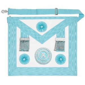 Tablier maçonnique en cuir brodé écologique pour maîtres maçons, avec perles et insigne personnalisé à coudre - Product Image 1