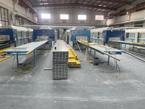 Yüksek Mukavemetli Fiberglas Pultrüzyon Profil Direği FRP GFRP Kare Boru Yuvarlak Boru Korkuluklar için - Product Image 3