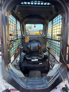 Cargadora de ruedas Bobcat S650 usada, 74HP, diésel, elevación vertical, equipo de construcción con dirección hidráulica, en venta - Product Image 6