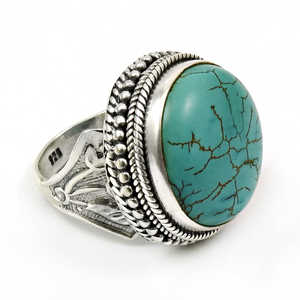 Bague en argent sterling 925 de style bohème avec pierre précieuse turquoise en coupe ronde, bijoux classiques pour femmes, bijoux faits à la main, vente en gros - Product Image 1