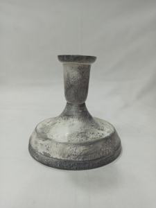 Bougeoir durable et écologique fini rustique en aluminium fabriqué à la main Design élégant Utilisation sur le dessus de la table de l'hôtel à la maison - Product Image 6