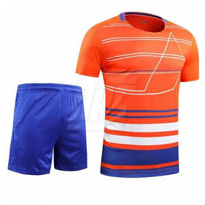 Uniforme de Tenis para Hombre, Camiseta y Pantalones Cortos Transpirables y Ligeros para Deportes al Aire Libre y Práctica - Product Image 2