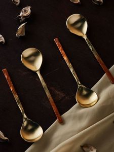Cuchara de oro de metal más vendida para el restaurante casero de la boda en el precio bajo de la India - Product Image 2