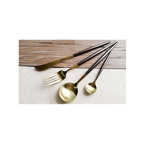 Juego de cubiertos de latón con mango cuadrado PVD espejo a granel dorado para uso en bodas y restaurantes - Product Image 4