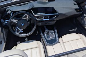 BMW Z4 M40i 2021 Usado en Excelentes Condiciones, 18 mil Millas, Motor Turbo de 6 Cilindros y 382 hp, Paquete Ejecutivo - Product Image 4