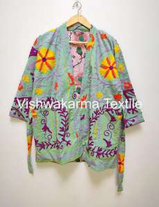 Veste courte en coton Suzani à col montant, tissée à la main, broderie pour femmes, écologique, nouveau design - Product Image 5