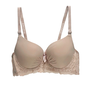 Reggiseno da donna confortevole a copertura totale senza ferretto con schiena in pizzo ed effetto push-up, sottile, con chiusura a gancetti e imbottito - Product Image 4