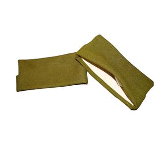 khaki wool Scottish Tam o' Shanter hat with a tartan patch and a pom-pom - Product Image 3