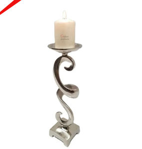 Candelabro de diseño de metal con acabado plateado de aspecto increíble para restaurante y bar de hotel - Product Image 1