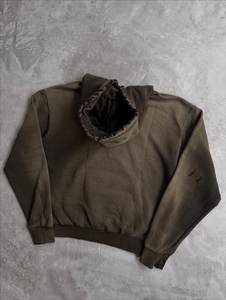 Sudadera con capucha extragrande estilo retro, personalizada, para hombre, estilo urbano con lavado ácido, cuello rasgado - Product Image 5