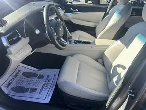 Genesis G70 2.5T RWD 2024 - Product Image 6