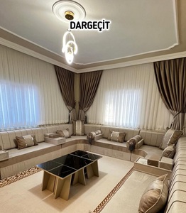 Conjunto de Sala de Estar Tradicional Árabe Majlis |   Tapicería de Tela, Plegable, Extensible, Modular, Estilo Antiguo |   Personalizable |   Envío Gratuito a Todo el Mundo - Product Image 1