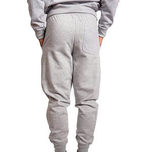 Ensemble sweat-shirt et jogging pour homme du Pakistan Ensemble à manches longues en tissu respirant adapté aux activités sportives - Product Image 4