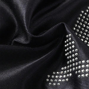 Pantalones cortos de boxeo para hombre de ajuste personalizado con impresión de logotipo Proveedor OEM para partidos de entrenamiento Tela transpirable Etiqueta privada - Product Image 3