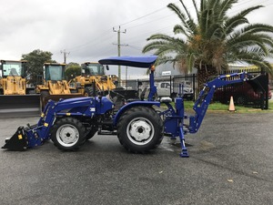 Hot Sale LOVOL TE404 Tractor Loader Backhoe Premium Quality Tractors for Agriculture 4x4 50hp 4WD 30hp 40hp 70hp 100hp Buy Now - Product Image 5