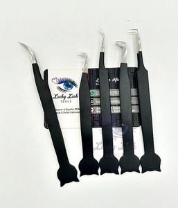 Pinzas negras mate con forma de gato y logotipo personalizado, herramientas de extensión de pestañas de acero inoxidable con puntas plateadas para pestañas postizas - Product Image 4