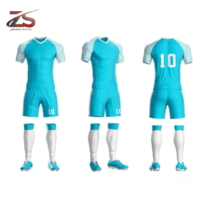 Ropa de fútbol más vendida, venta al por mayor, uniformes de fútbol cómodos y transpirables hechos en Pakistán - Product Image 3