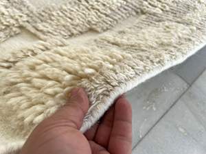 Precio de fábrica alfombra marroquí hecha a mano para casas modernas y de lujo e interiores elegantes hechos en hilo natural sin teñir - Product Image 4