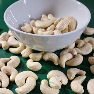 เมล็ดเม็ดมะม่วงหิมพานต์ Kaju badam WW240ผู้จำหน่ายที่เชื่อถือได้ - Product Image 1