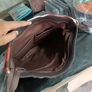 Luxury Design Western Style Fringe <b>Saddle</b> Blanket Concho Crossbody <b>Bag</b> Cowhide Leather Tote <b>Bag</b> Manufacturer Ready to Ship - Product Image 2