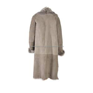 Abrigo de Piel de Oveja Color Gris Taupe de Alta Calidad para Mujer, Talla Grande, Moda de Invierno 2026, OEM, Tendencia en Abrigos Calefactables - Product Image 2