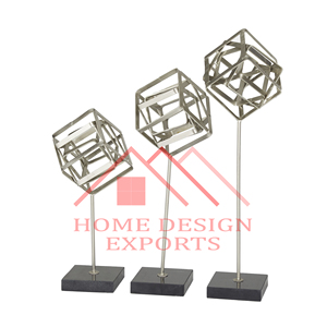 Sculpture abstraite de nouvelle conception pour le salon, sculpture de table en fer forgé de dernière conception - Product Image 1