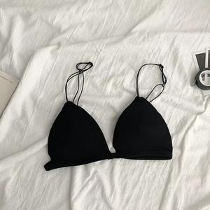 Soutien-gorge de sport pour femmes, style tendance, sexy, fin, respirant, sans fil, doux, sans couture, avec bonnets - Product Image 2