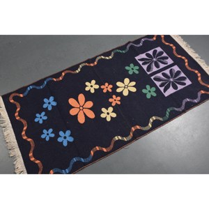 Alfombra Turca Pequeña de 2.6x5 pies (80x152 cm), Alfombra de Lana Vintage con Puntos Negros - Product Image 1