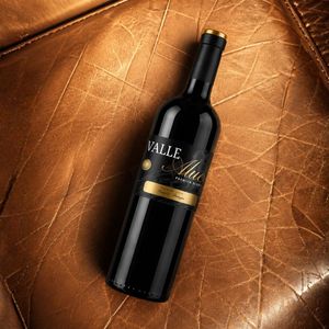 Valle Alue - Vino Rosso Premium Trivarietale |   Tempranillo & Syrah & Garnacha 13,5% ABV |   Vino Rosso Spagnolo 750ml - Product Image 3